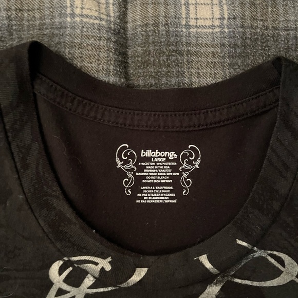 Billabong womens t-shirt - Picture 2 of 2